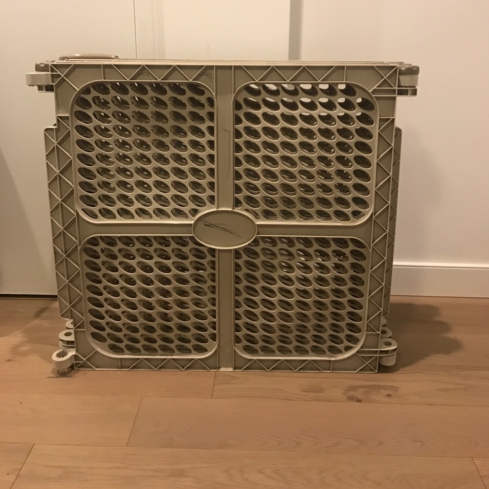 COPY - COPY - Playsafe Playard by Summer Infant